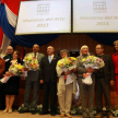 Maestros del Arte 2013 junto al presidente del Congreso y la directora del Centro Cultural de la República.