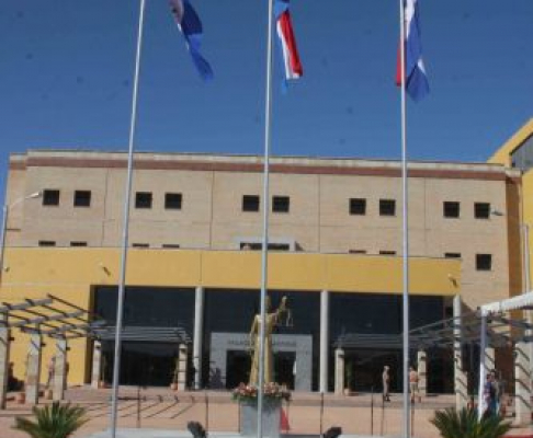 Fachada del Palacio de Justicia de la ciudad de Pilar, Circunscripción Judicial de Ñeembucú.