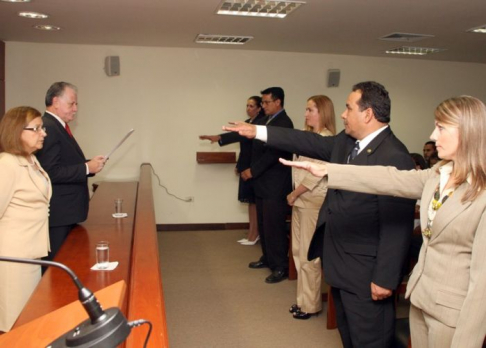 Ministro Núñez instó a magistrados y fiscal a convertirse en agentes que faciliten el acceso a la justicia