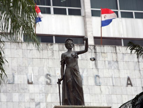 Informan sobre disponibilidad de becas para funcionarios del Poder Judicial