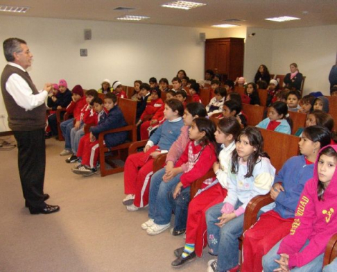 La Corte Suprema de Justicia y el MEC inician campaña de mediación escolar en varios centros de enseñanzas de Asunción