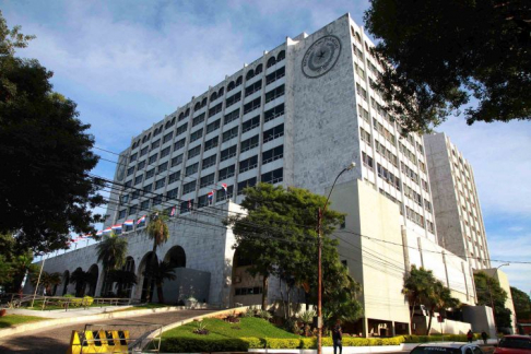 Fachada del Palacio de Justicia de Asunción.