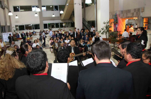 Festival artístico en homenaje a las madres se realizará el 10 de mayo en el Palacio de Justicia.