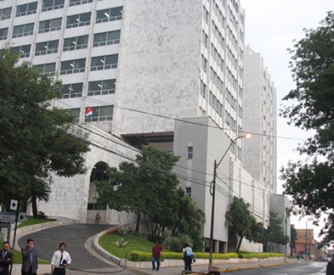 Fachada del Palacio de Justicia de Asunción