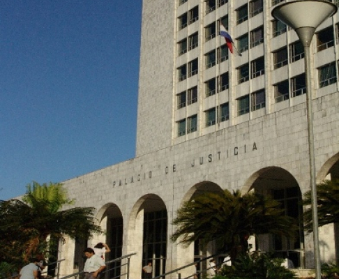 Fachada del Palacio de Justicia de Asunción 