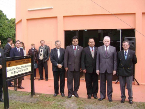 El acto contó con la presencia del presidente de la Corte, Víctor Núñez y autoridades locales.