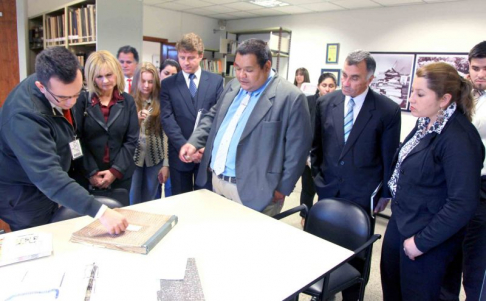 Estudiantes del último año de Derecho de la Universidad Técnica de Comercialización y Desarrollo (UTCD) visitaron la sede judicial de la capital.