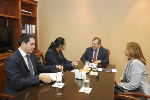 El ministro Eugenio Jiménez Rolón mantuvo una reunión con autoridades de la Seprelad y Senabico