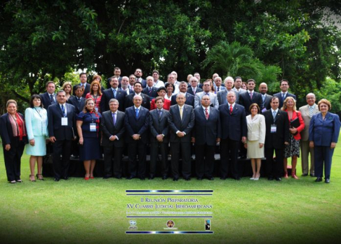 En Cumbre se pretende fortalecer la integración de poderes judiciales