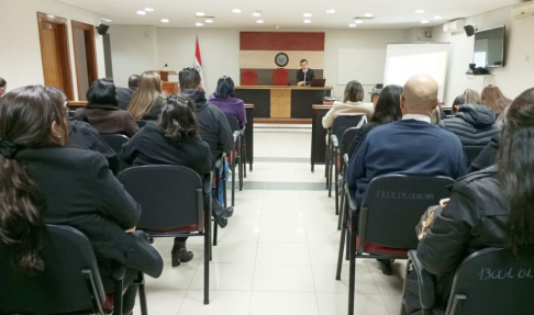 Realizan módulo IV del Diplomado Civil y Comercial en el Palacio de Justicia de la ciudad de Coronel Oviedo, de la Circunscripción Judicial de Caaguazú. 