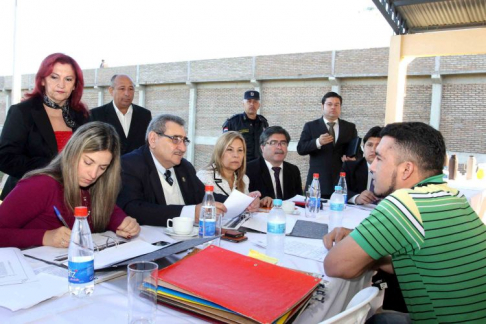 La visita penitenciaria está encabezada por el presidente de la Corte, doctor Antonio Fretes.