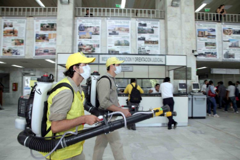 El Palacio de Justicia de Asunción también fue fumigada en el marco de lucha contra el dengue