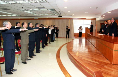 Durante un acto realizado en el Salón Auditorio prestaron juramento de rigor 19 profesionales.