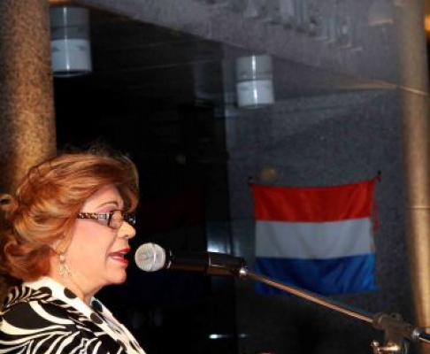 La doctora Gladys Bareiro de Módica pronunció un discurso durante la inauguración del Palacio de Justicia de Encarnación