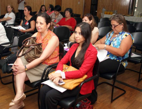 La doctora María Mercedes Buongermini, una de las redactoras del proyecto de ley.