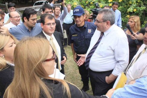 Ganadera adecuará dique a reglas ambientales