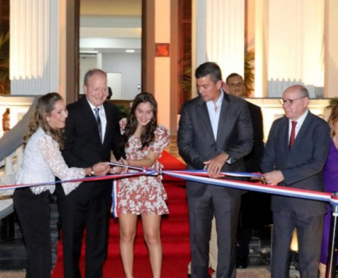 Presidente Diesel participó en la inauguración de la nueva sede central del Ministerio de Economía y Finanzas