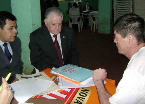 El presidente de la Corte Suprema de Justicia, doctor Víctor Núñez participó de la visita a la cárcel regional de Amambay