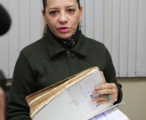 La directora de los Registros Públicos, Lourdes González