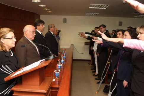 El juramento de fiscales estuvo presidido por la ministra Alicia Pucheta de Correa