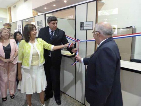 Momento en que fue inaugurada la Oficina de Antecedentes Judiciales 