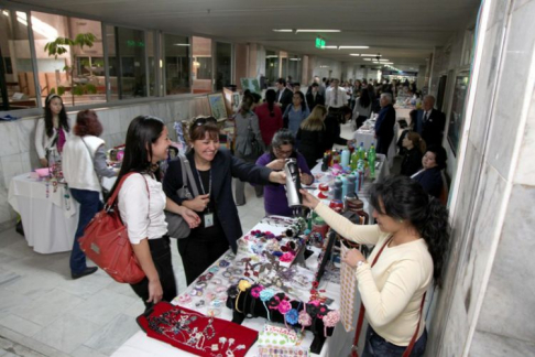 Feria artesanal continúa hasta mañana