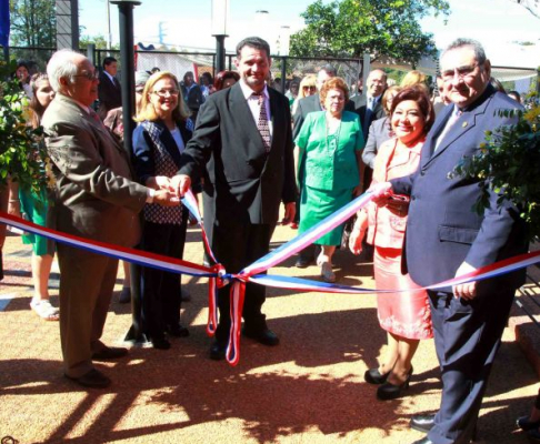 El presidente de la Corte, doctor Antonio Fretes, la ministra Alicia Pucheta junto a autoridades de la circunscripción del Guairá.