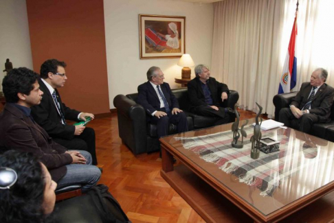 El presidente de la Corte Suprema de Justicia, doctor Víctor Núñez recibió a la comitiva del Parlasur