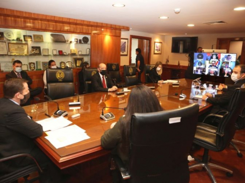 Reunión virtual entre representantes de la CSJ y de gremios de abogados.