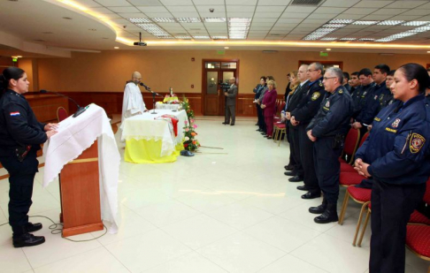 Momento de la misa en honor a Santa Rosa de Lima.