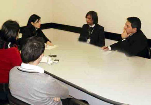 Durante la reunión que se realizó en la oficina de la Dirección de Derechos Humanos de la Corte.